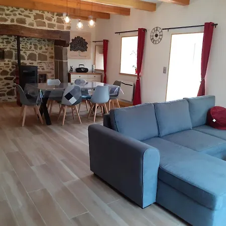 Chez Le Bessou Holiday home *